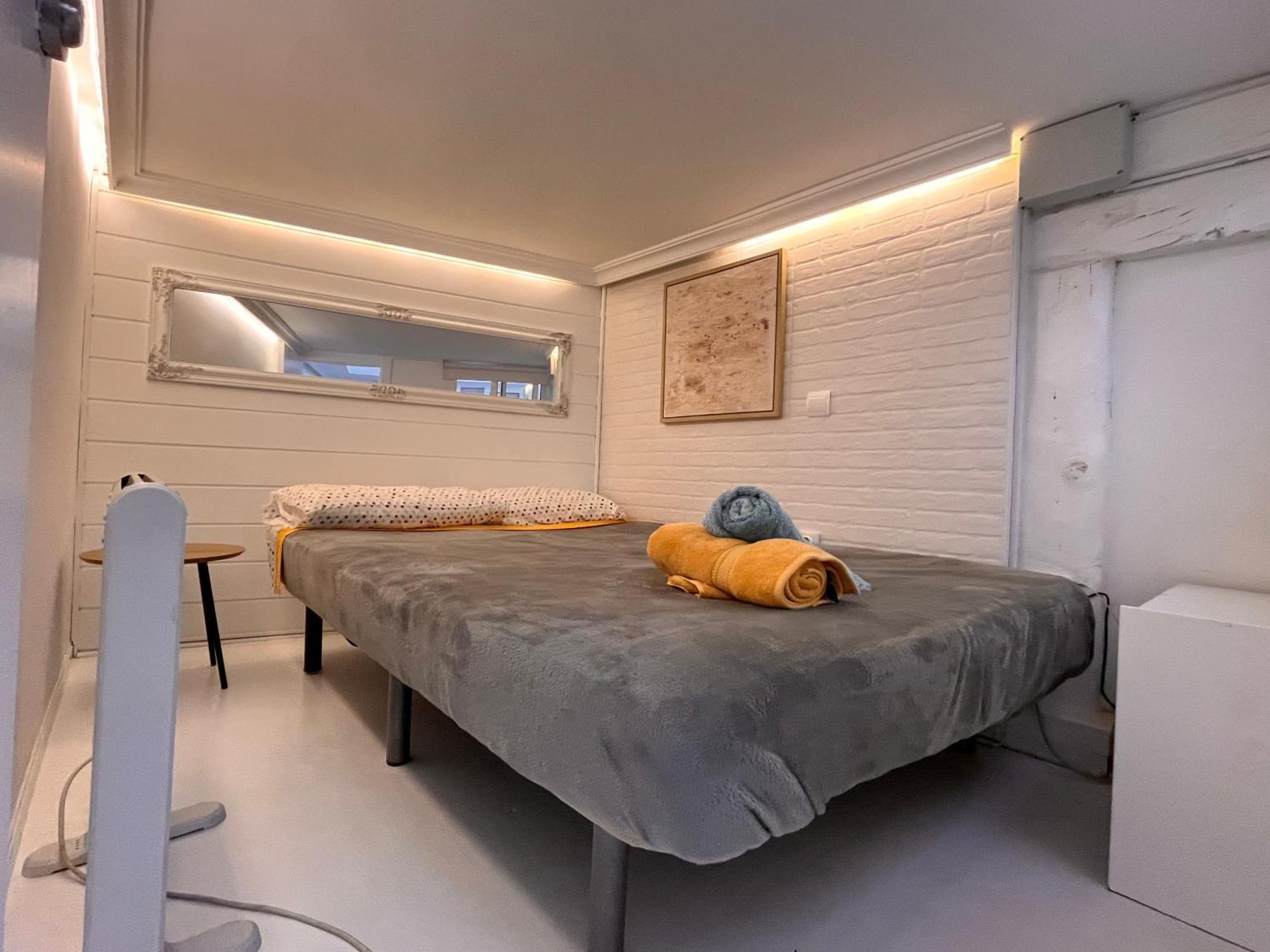 Mini Duplex4 Plaza Mayor Madrid Exteriör bild